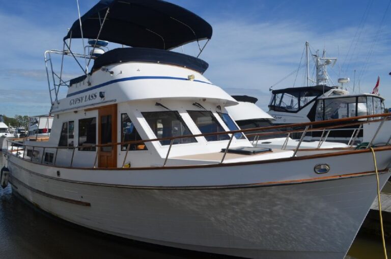 aaa yacht finders anacortes