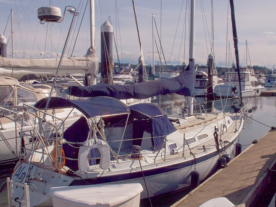 Ericson 38-200 - West Yachts, Anacortes Yacht Broker