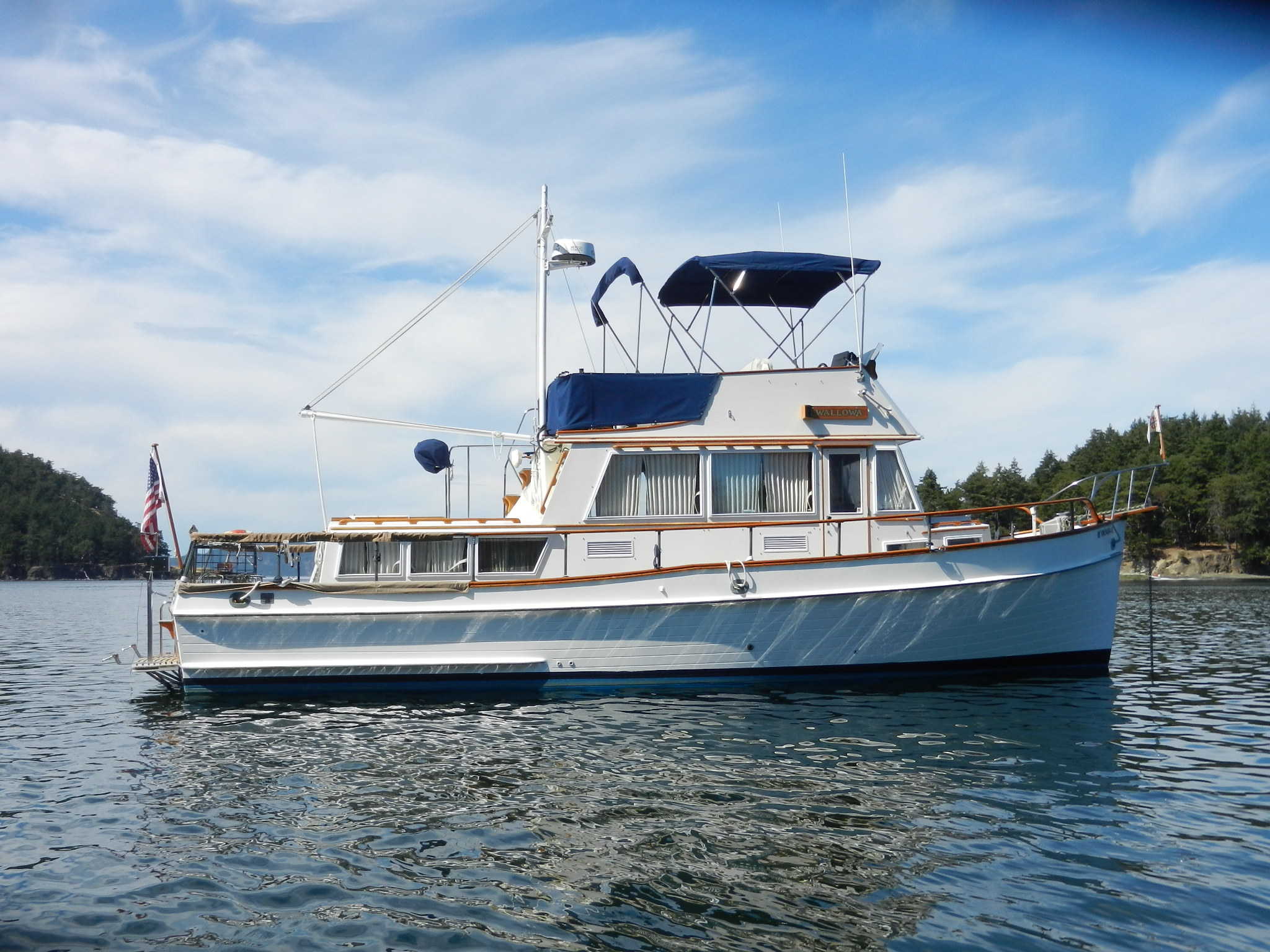 yacht brokers in anacortes