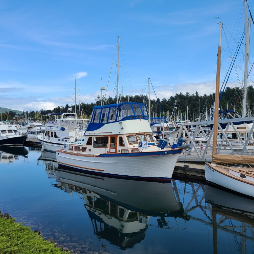 yacht broker anacortes