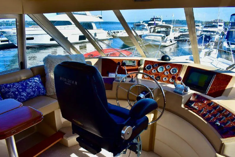 2004-meridian-490-pilothouse-power-9651023-20250115120205961-1_XLARGE.jpg